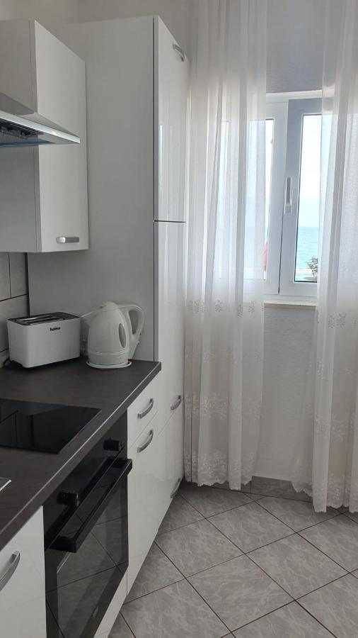 Apartment Franic Sućuraj Esterno foto