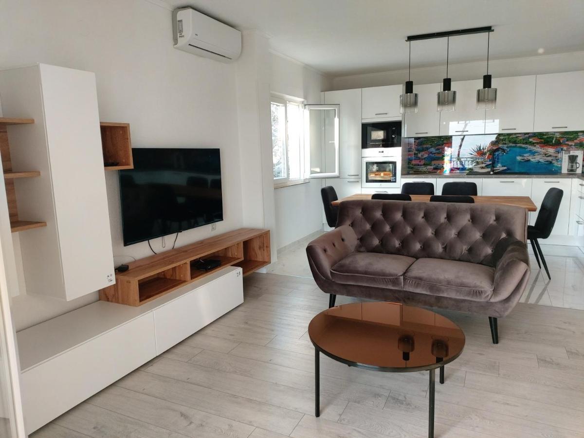 Apartment Franic Sućuraj Esterno foto