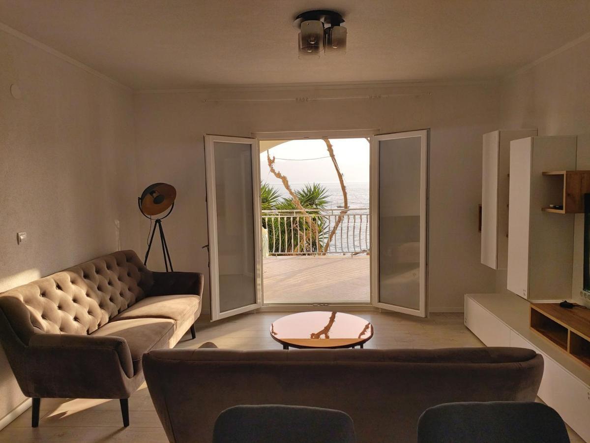 Apartment Franic Sućuraj Esterno foto