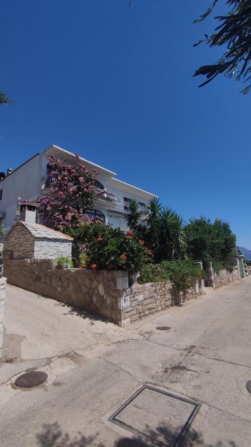 Apartment Franic Sućuraj Esterno foto