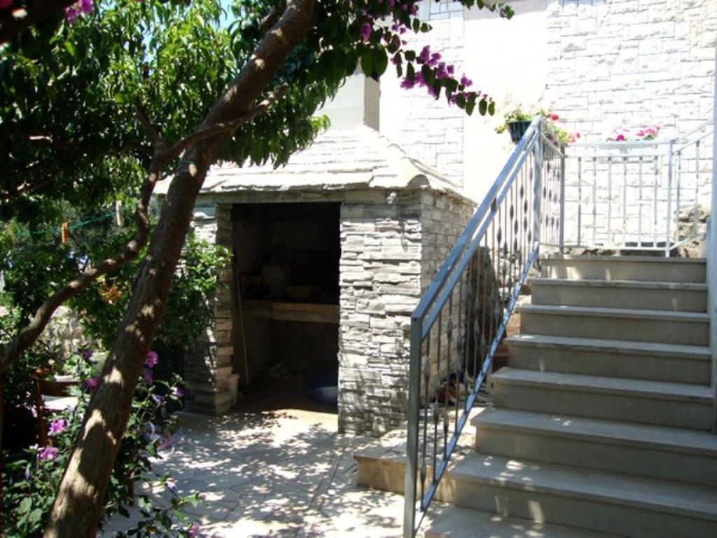 Apartment Franic Sućuraj Esterno foto